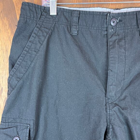 WeArFirst Mens Shorts Black Cargo Outdoors Active Gorpcore 100% Cotton 36x10 - Picture 2 of 12